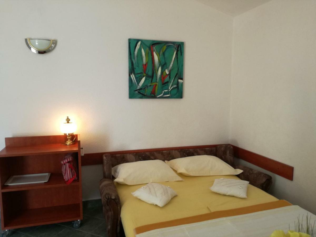 Apartmani Izabela * Baška Voda