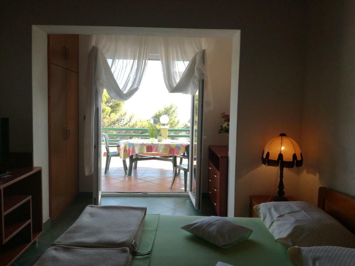 Apartmani Izabela * Baska Voda