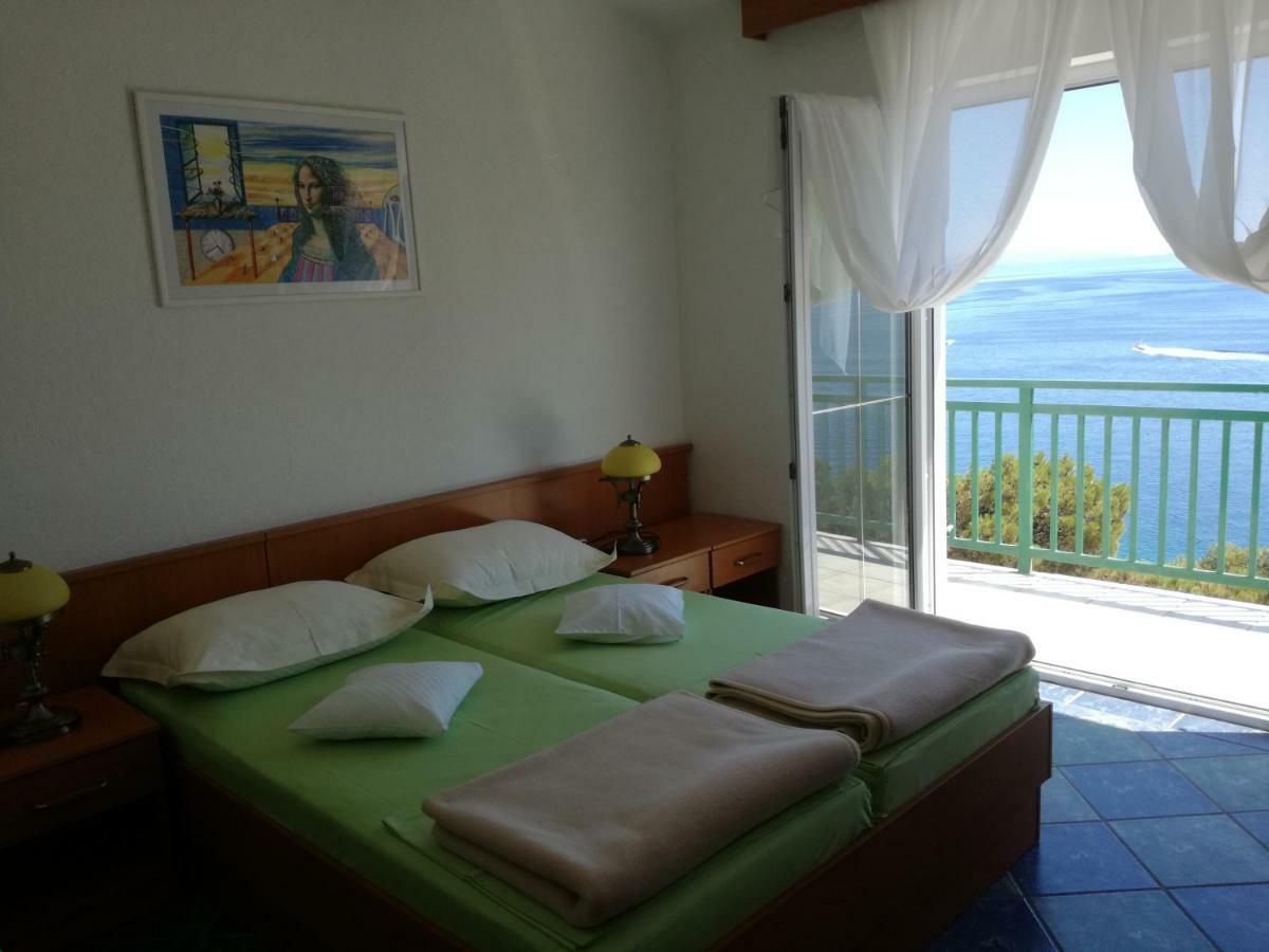 Apartmani Izabela * Baska Voda