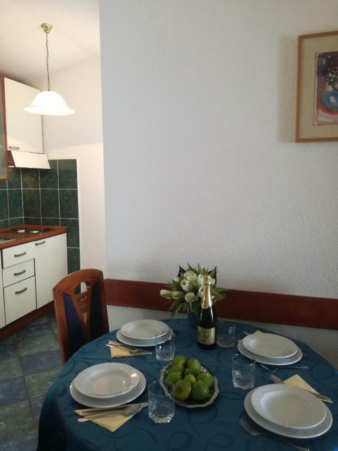 Apartmani Izabela Apartma *