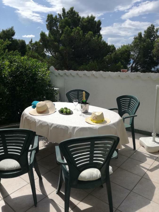 Apartmani Izabela *