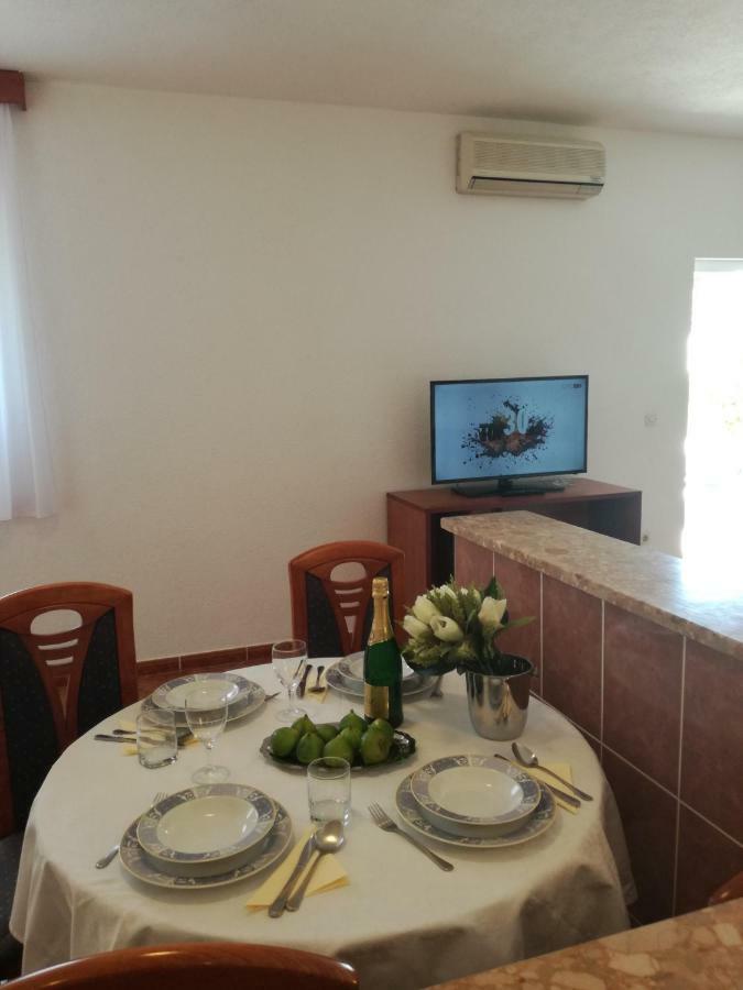 Apartmani Izabela Apartma Baska Voda